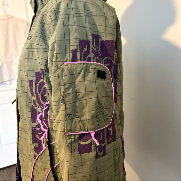 ACE 686 Ski Snowboarding Womens Jacket Ultra Warm infiDry Purple & Green… - Picture 3 of 13